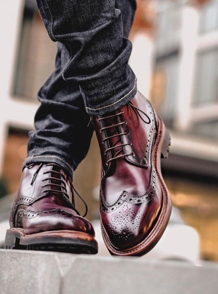 wingtip lace up boots